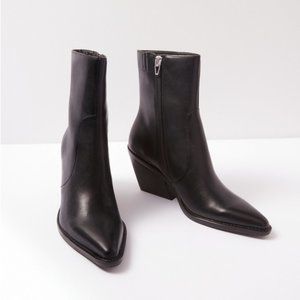 Dolce Vita Black Ankle Boots